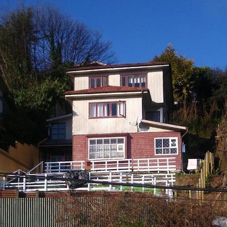 Islanet Hostel & Bar Puerto Montt Zewnętrze zdjęcie