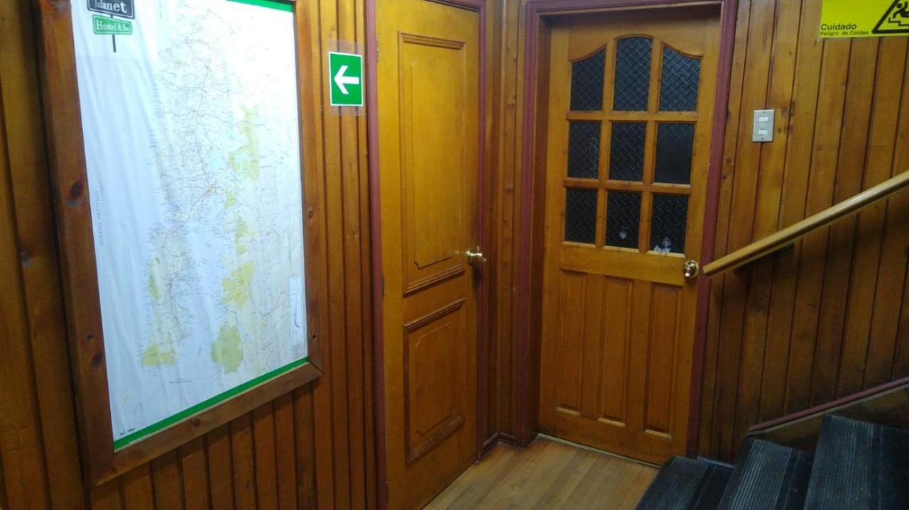 Islanet Hostel & Bar Puerto Montt Zewnętrze zdjęcie